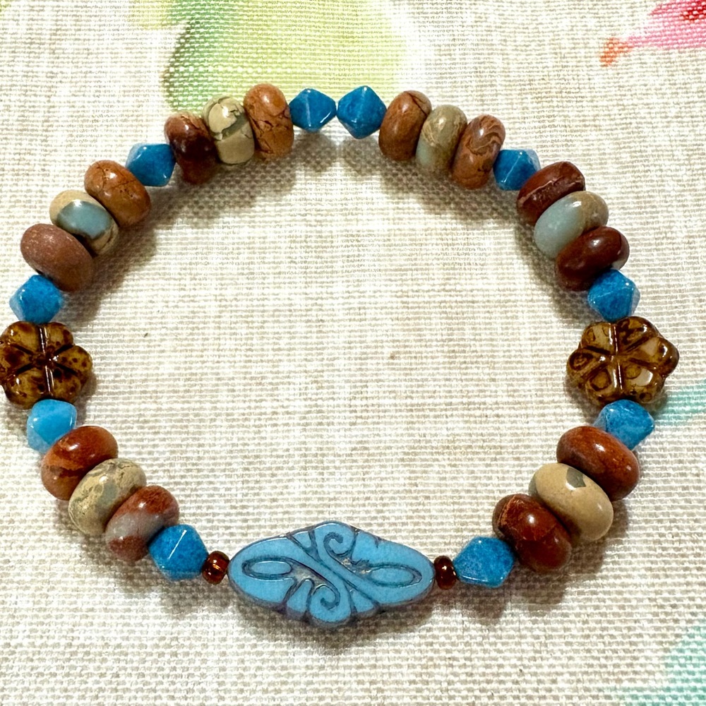 Artisan, Beautiful blue Czech Glass with Jasper Beaded Elastic Bracelet
